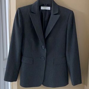 Tahari Blazer